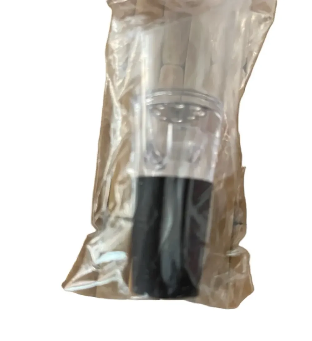 🇺🇸 In-Bottle Wine Aerator - NWT